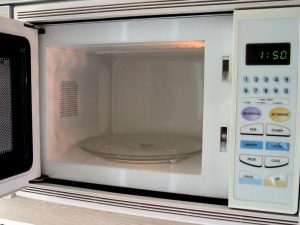 How to pack a microwave for moving