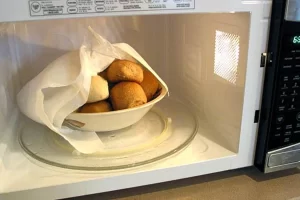 How to soften apples in the microwave