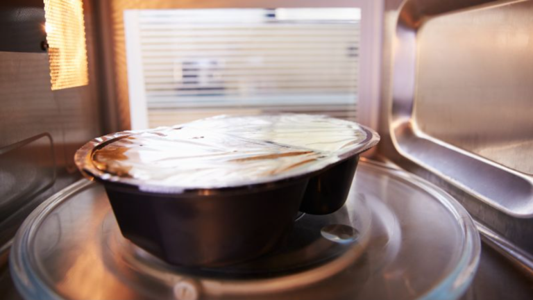 Does Ice Melt in the Microwave? Here’s What Science Says